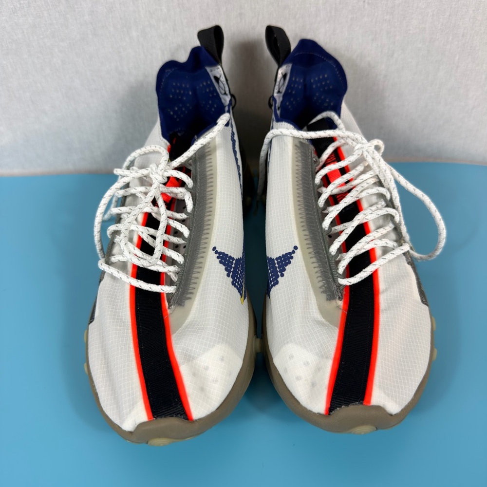 Nike White, Navy & Tan Men's Athletic Sneakers - Picture 2 of 9